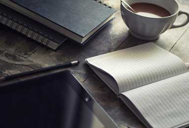 九游：在指尖汇聚的游戏宇宙