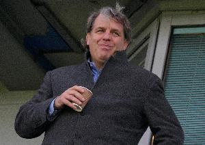 kaiyun-做账2亿镑！泰晤士：欧足联不认可蓝军财报，将处以罚款+再犯禁赛