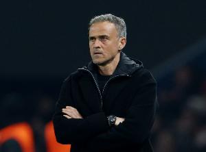 开云体育官网-恩里克：巴尔科拉并非更差&amp;杜埃也非更好 法甲90%的球队都像家庭