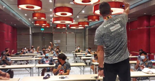 kaiyun-自信十足？菲律宾卡雅赛前搞Party：不关心海港上谁